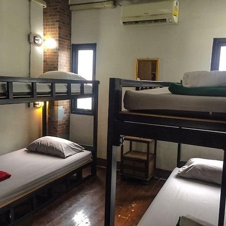 Bed Bangkok Hostel Ngoại thất bức ảnh