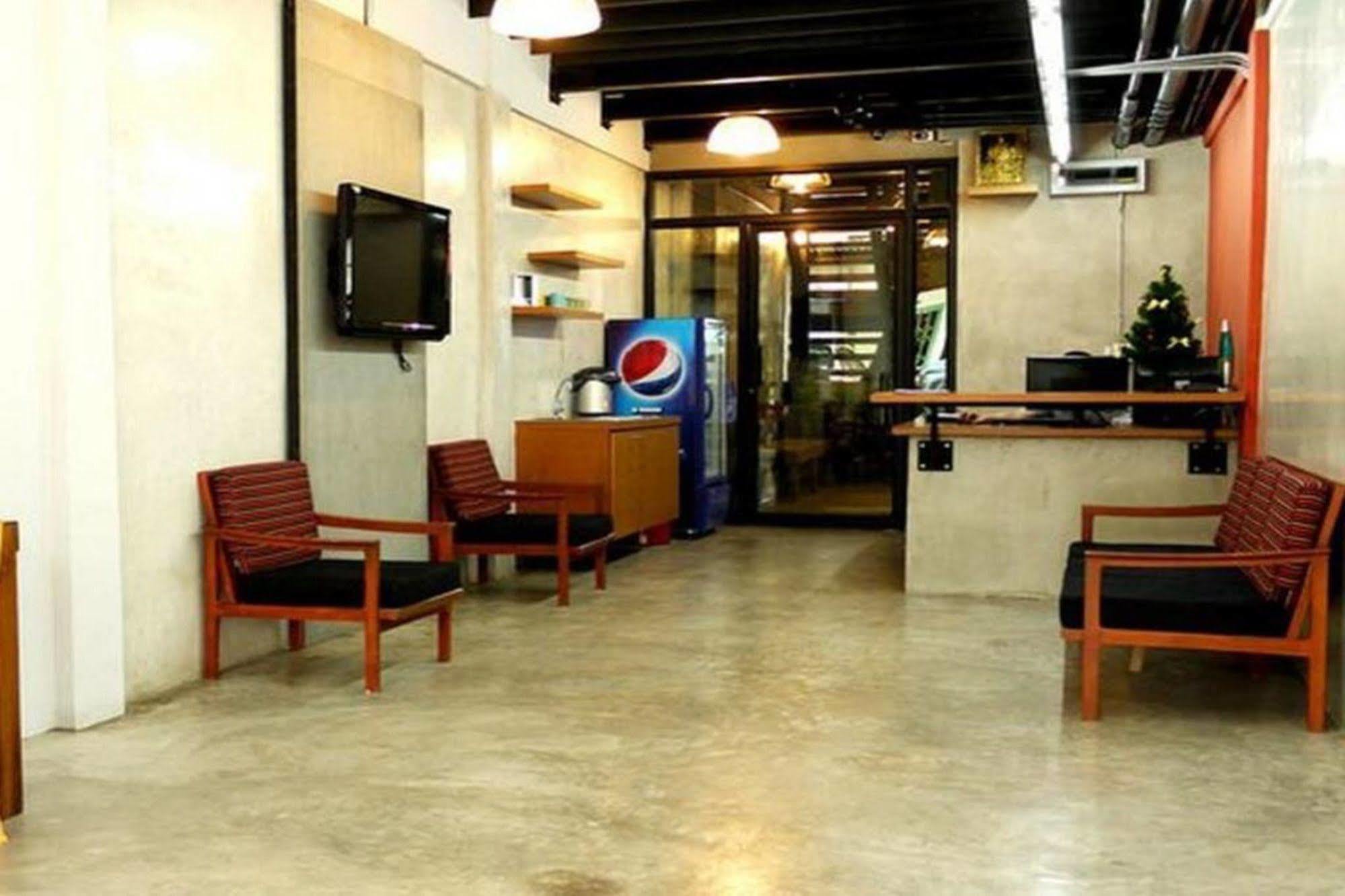 Bed Bangkok Hostel Ngoại thất bức ảnh